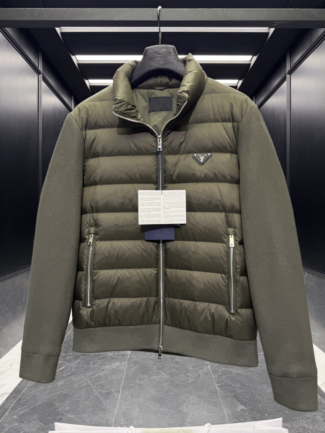 普拉达 Prada 高级成衣风衣外套及大衣服饰 #3D61E37C 5