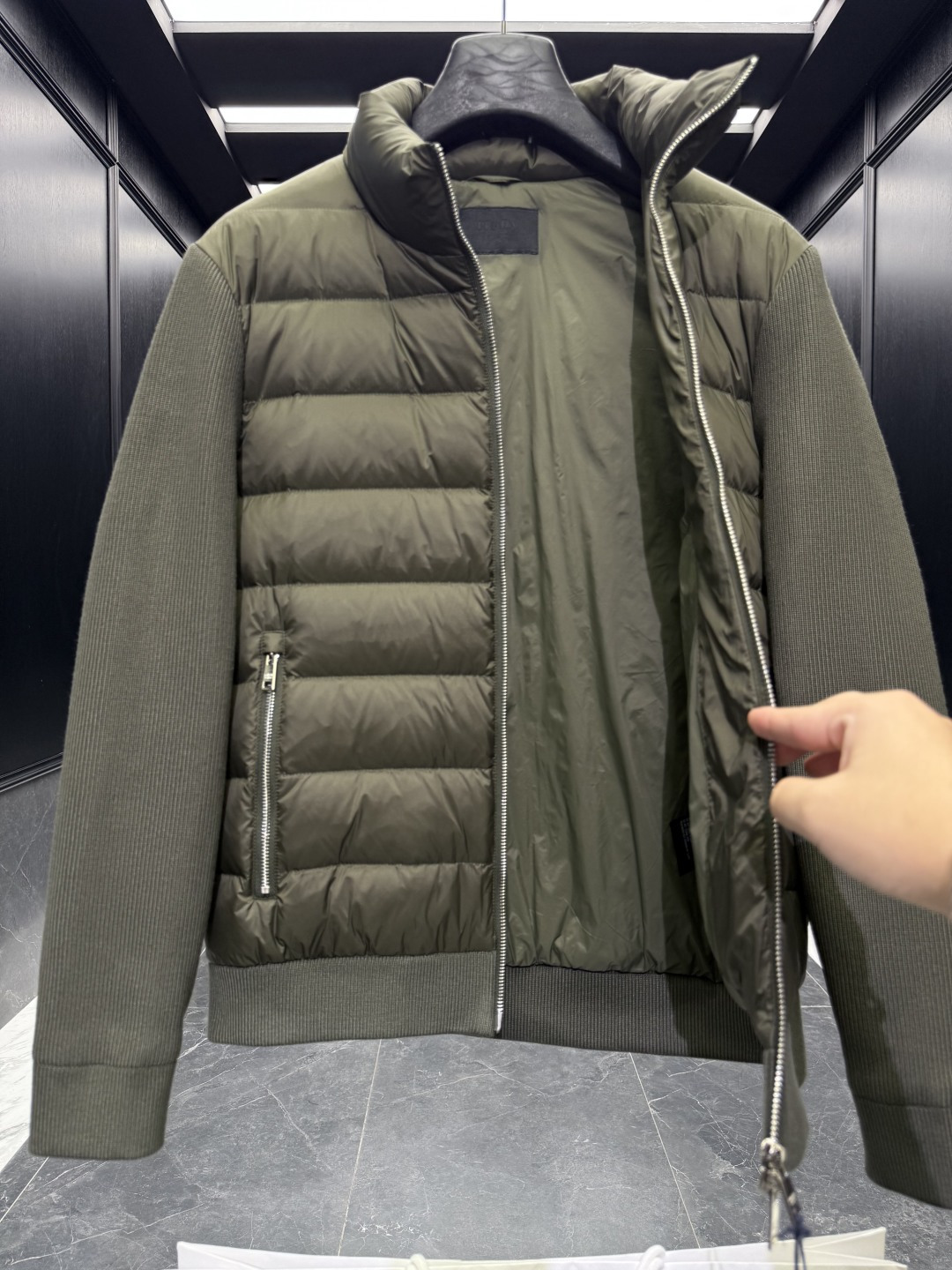 普拉达 Prada 高级成衣风衣外套及大衣服饰 #3D61E37C 8
