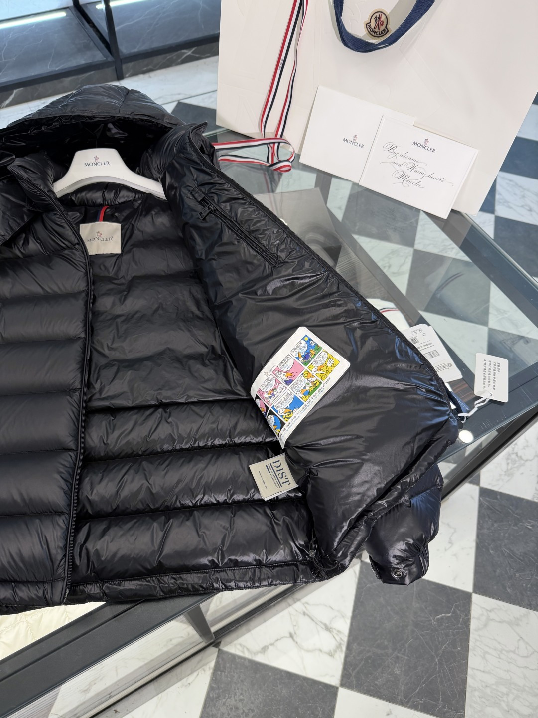 Moncler Landre条纹拉链连帽长袖夹克外套.连帽可脱卸.更多细节实拍.