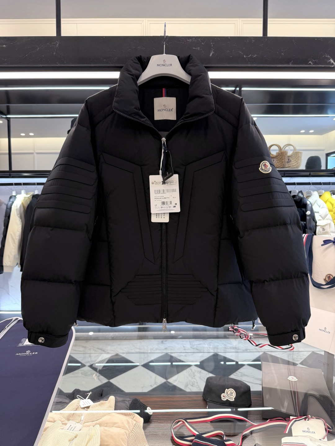 . 535886_690 535886_690