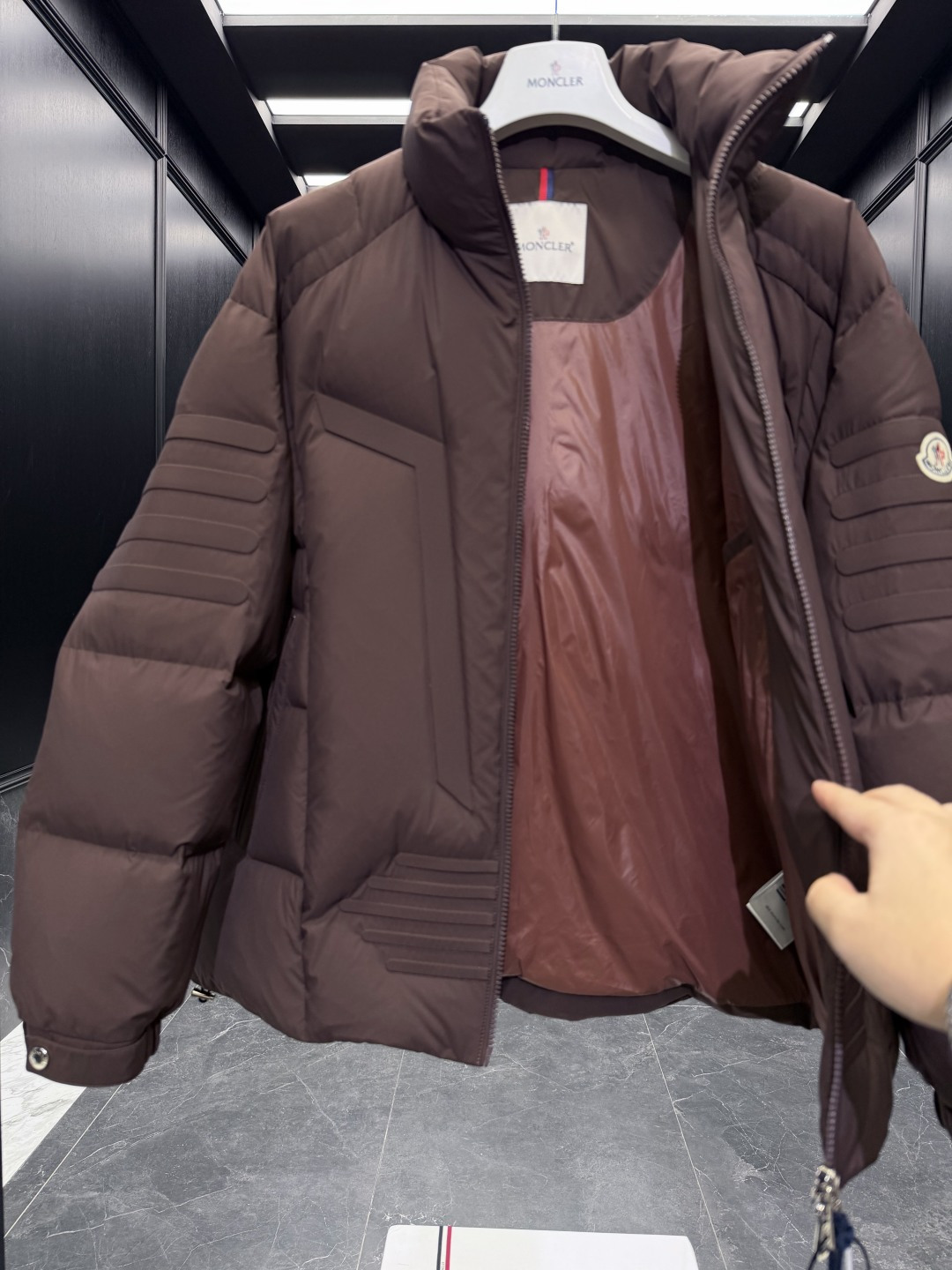 特级羽绒⬆️Moncler Matt Black3144欧洲限定款.2025全新重工机甲风异型裁剪立领羽