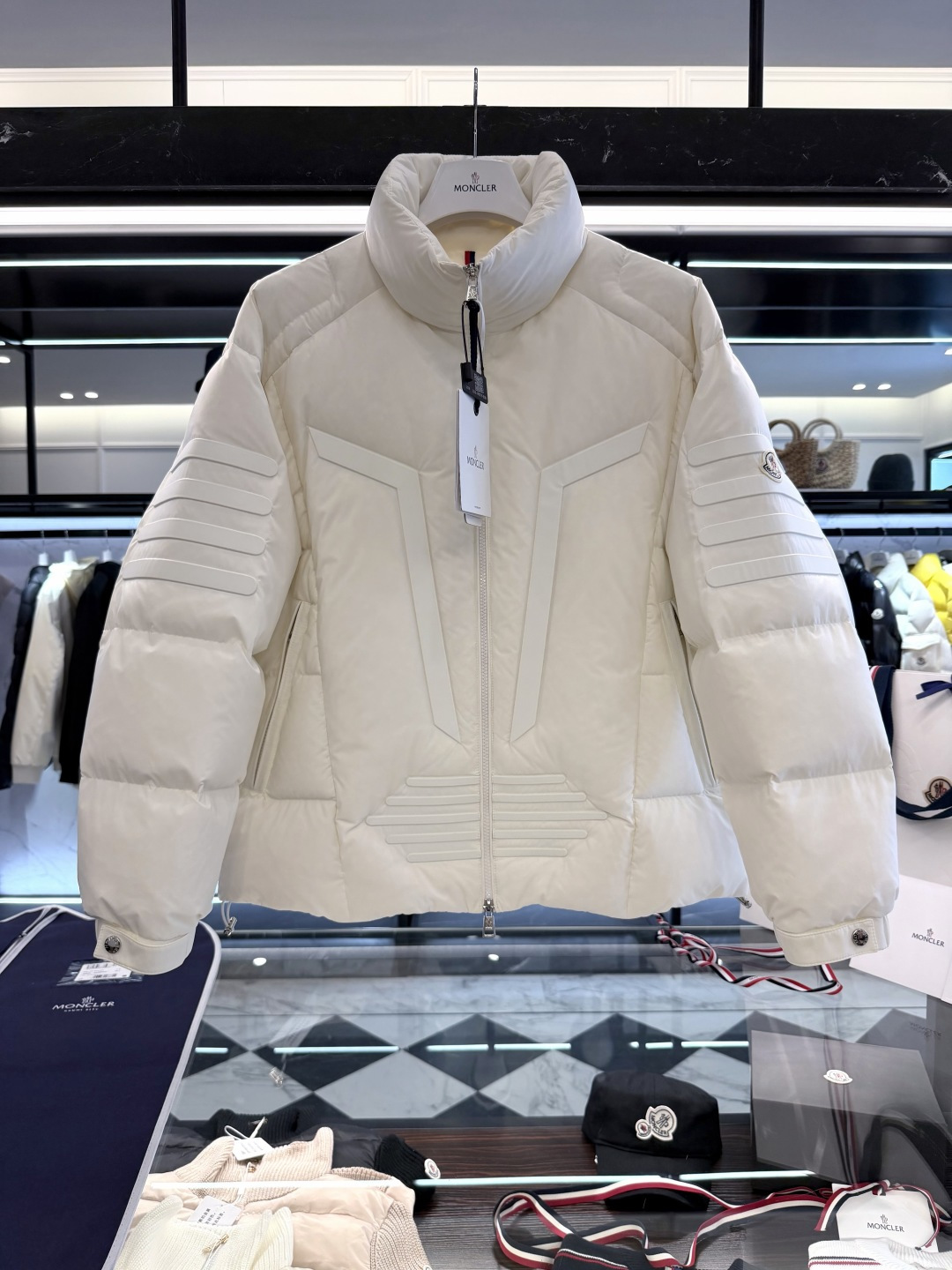 . 535904_690 535904_690