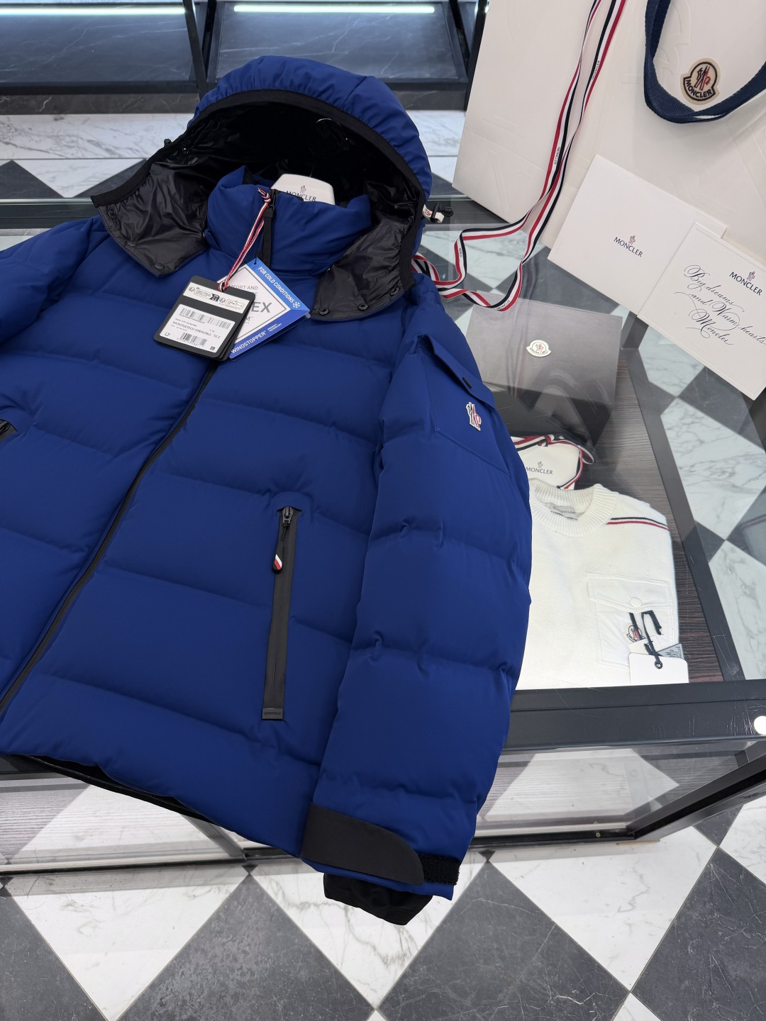 Moncler Montgetech(限定蓝色)高端男士短款羽绒夹克外套.太漂亮了这个配色.必须自留.更