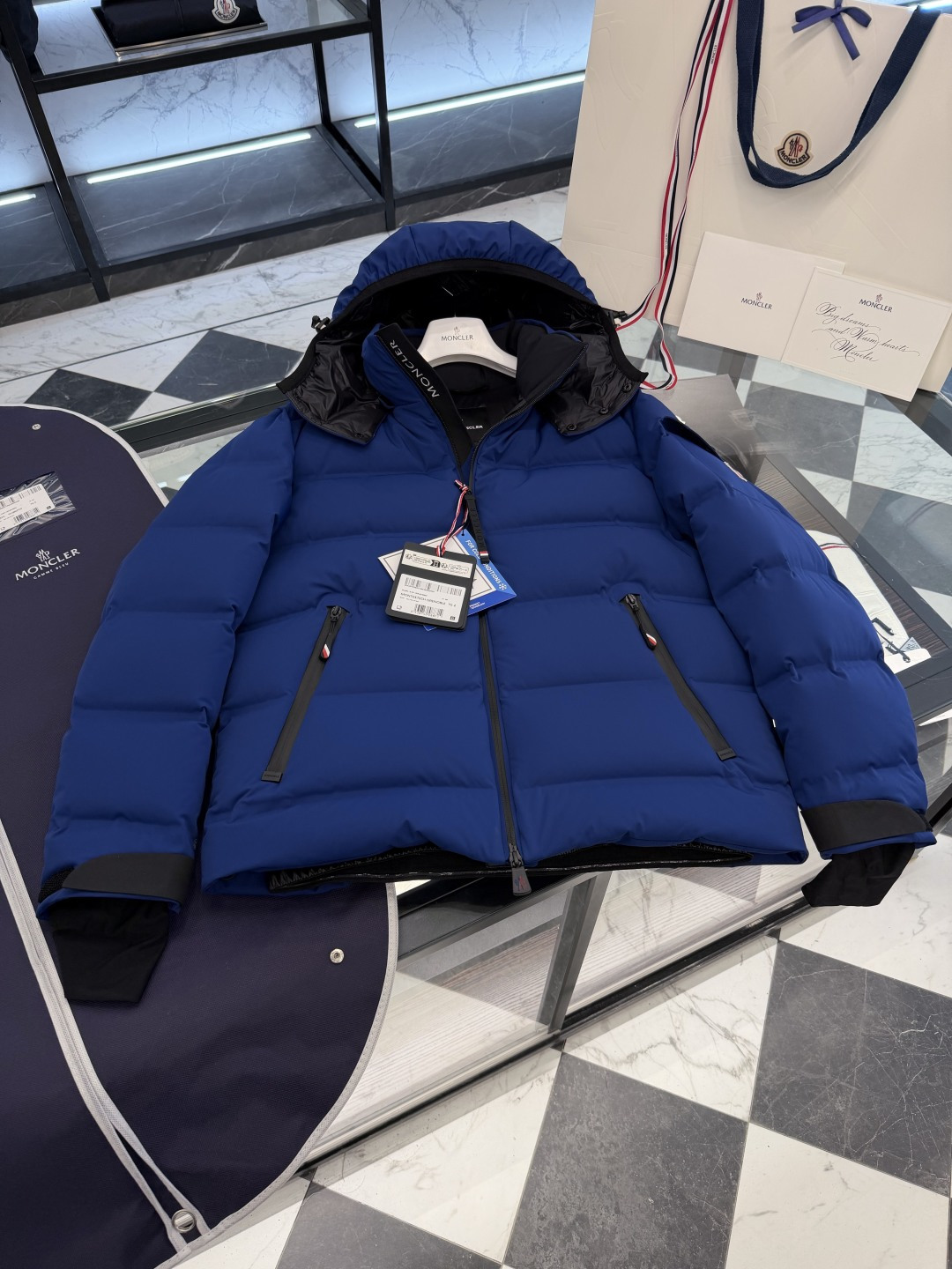 Moncler Montgetech(限定蓝色)高端男士短款羽绒夹克外套.太漂亮了这个配色.必须自留.更