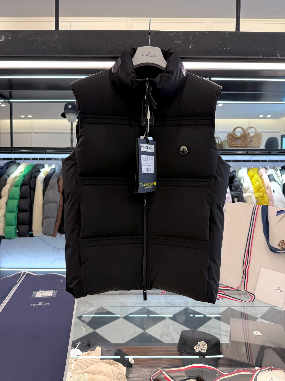 . 520658_610 520658_610