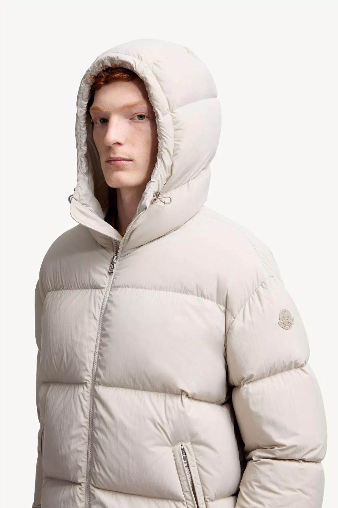 . 520598_700 520598_700