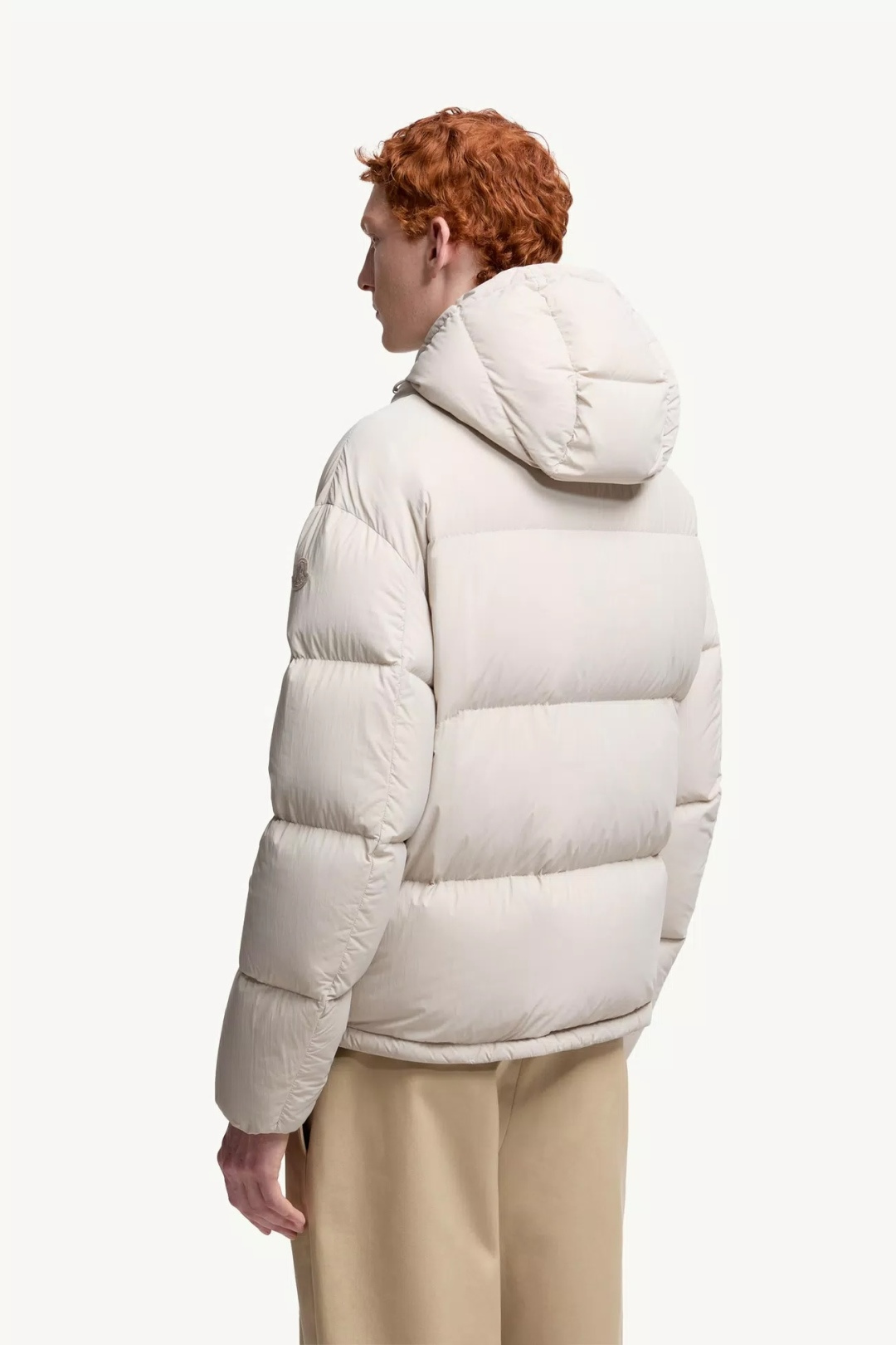 . 520599_700 520599_700