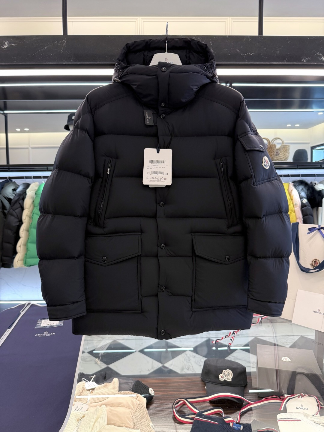 . 520624_800 520624_800