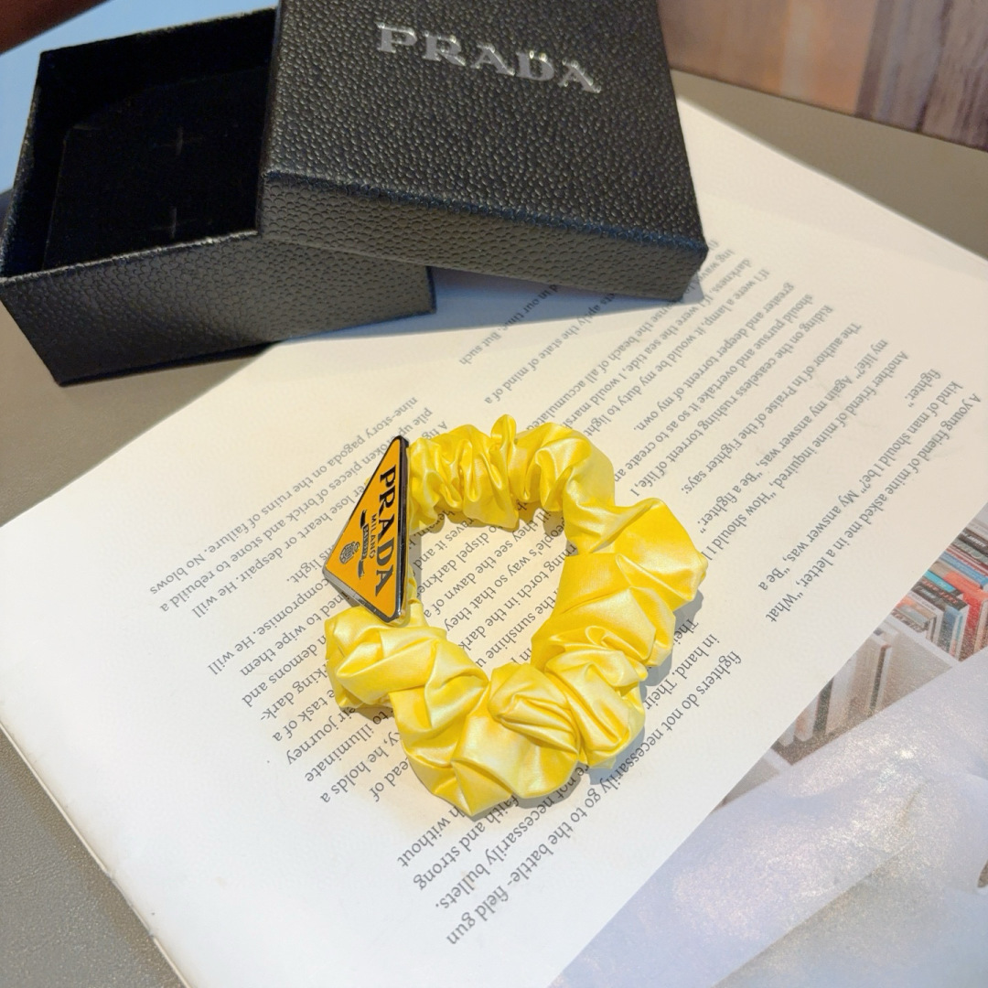 Packaging p88 (individual) PRADA Prada, the red red hair bands, the cosmopolitan and stress-free. Very fashionable - 图片 4