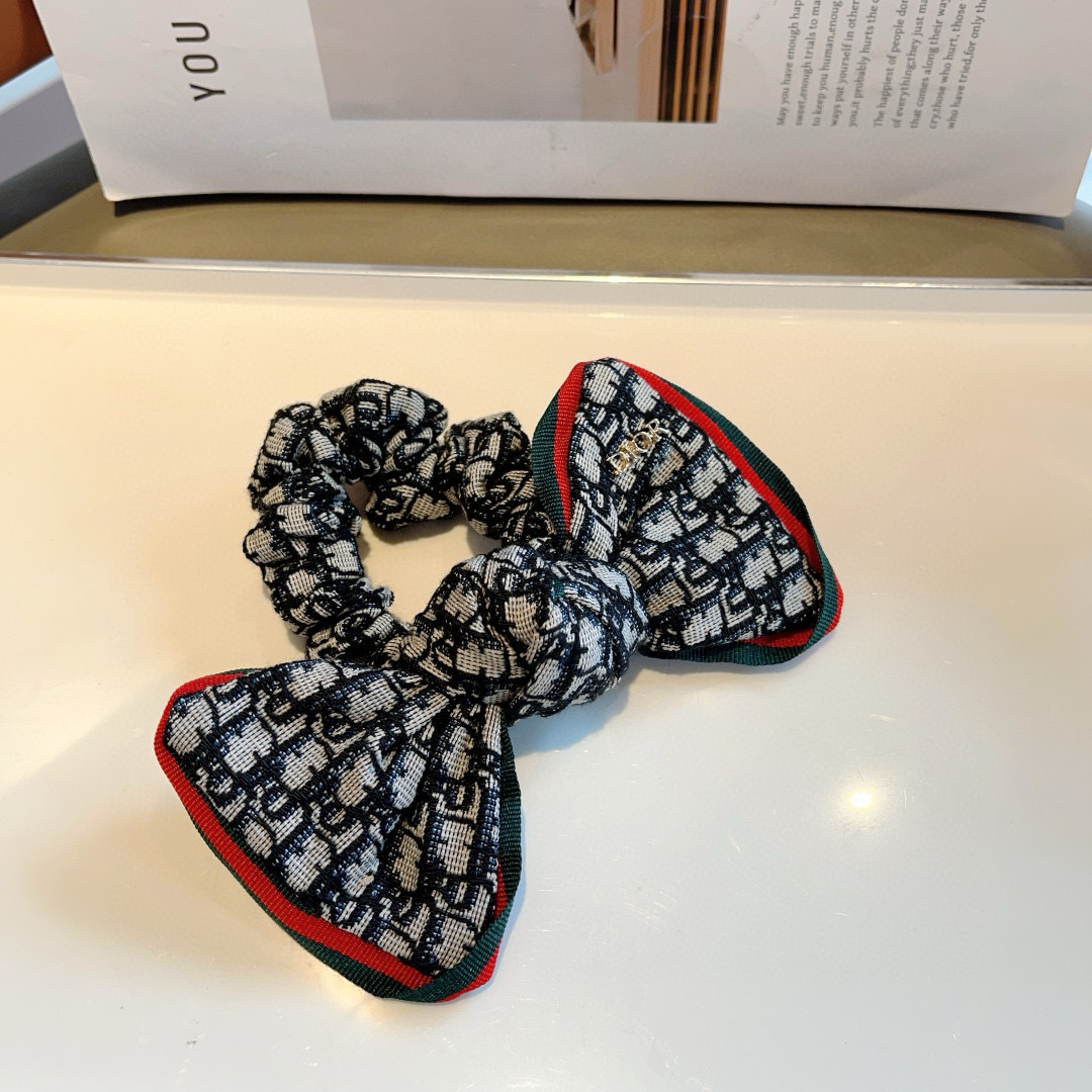 Luxury Dior Pony Hair Ring with Korean Cortex and Classic Flower Design - 图片 6