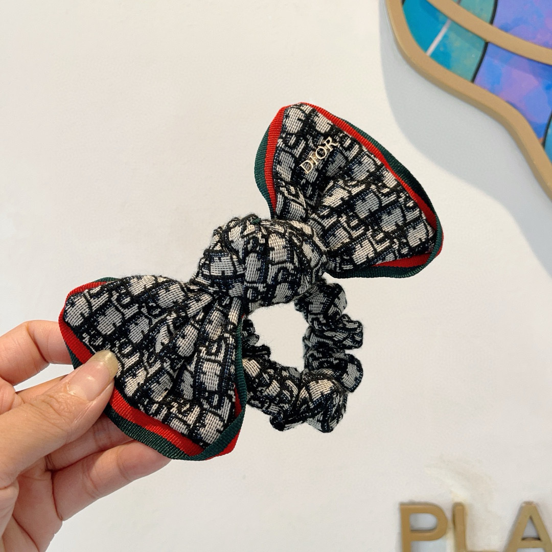Luxury Dior Pony Hair Ring with Korean Cortex and Classic Flower Design - 图片 2