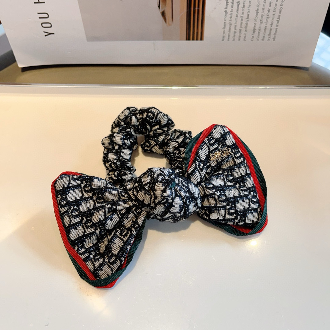 Luxury Dior Pony Hair Ring with Korean Cortex and Classic Flower Design - 图片 5