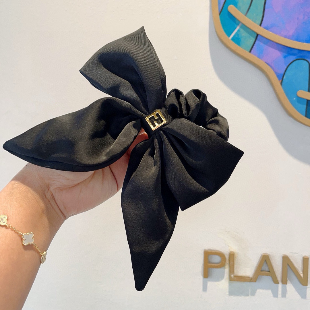 FENDI Hair Rings and Bowels Packaging: High-End Korean F-Bands with Classic Designs - 图片 2