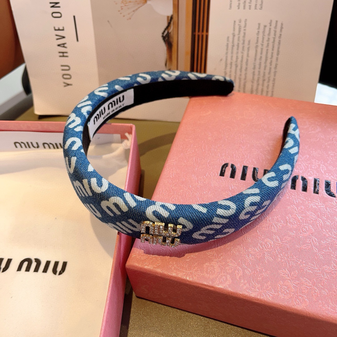 MiUMIU’s New Hand-Made Cowboy Rag: Hip-Hop Style Packaging (99) - 图片 8
