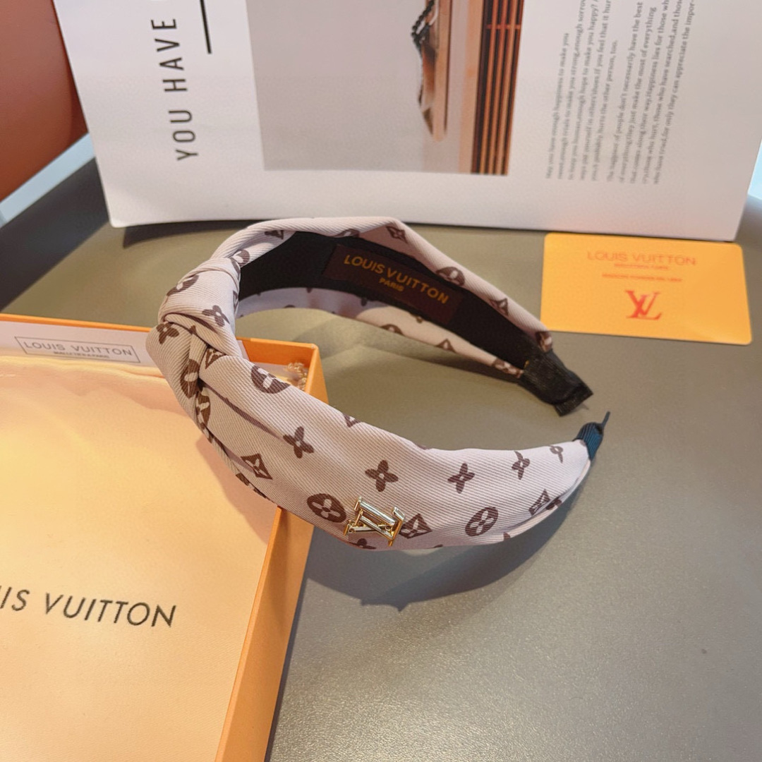 Trendy Packaging: LV and Hot New Money in Fashion (9 words) - 图片 7