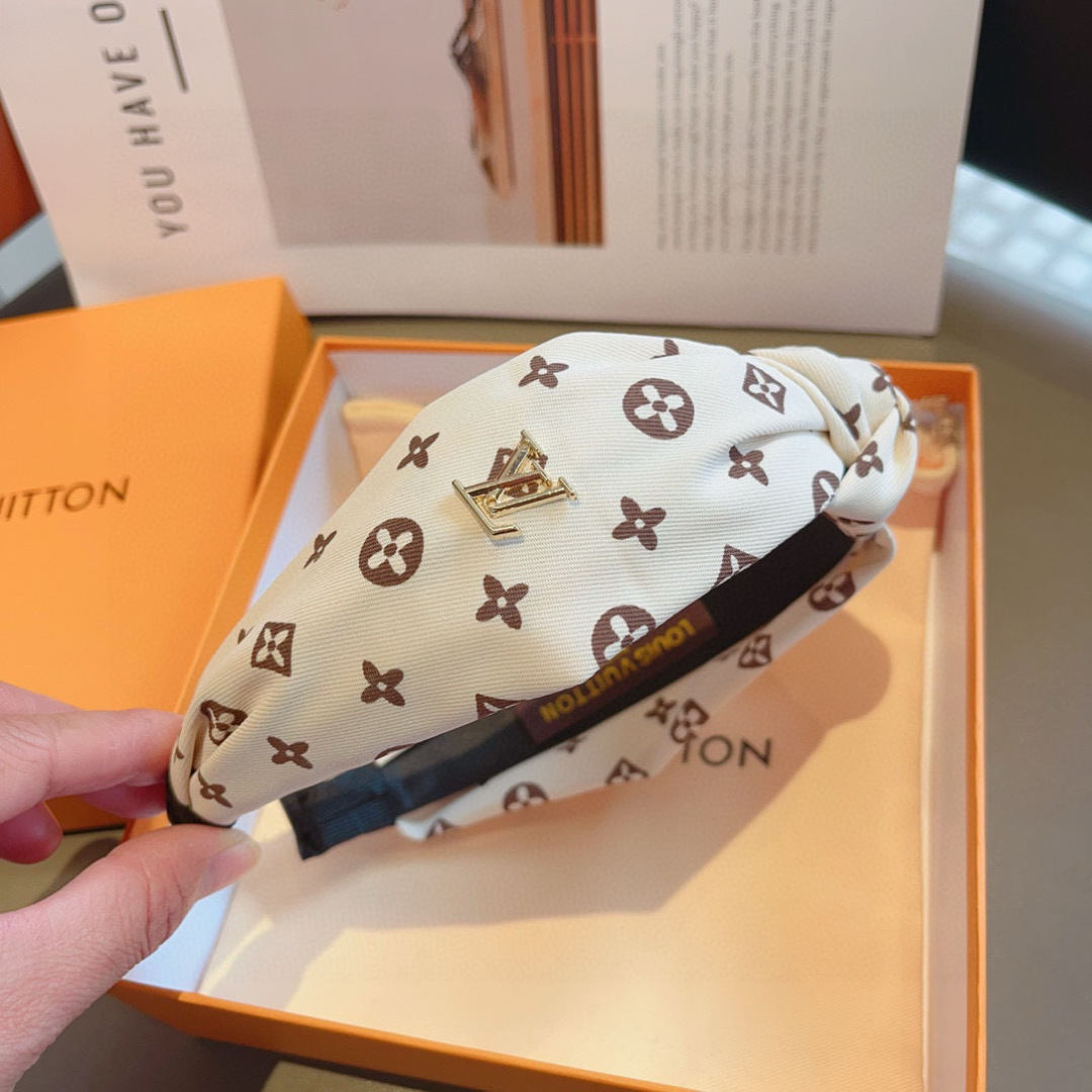 Trendy Louis Vuitton Packaging for Fashion Influencers on Page 99 - 图片 8