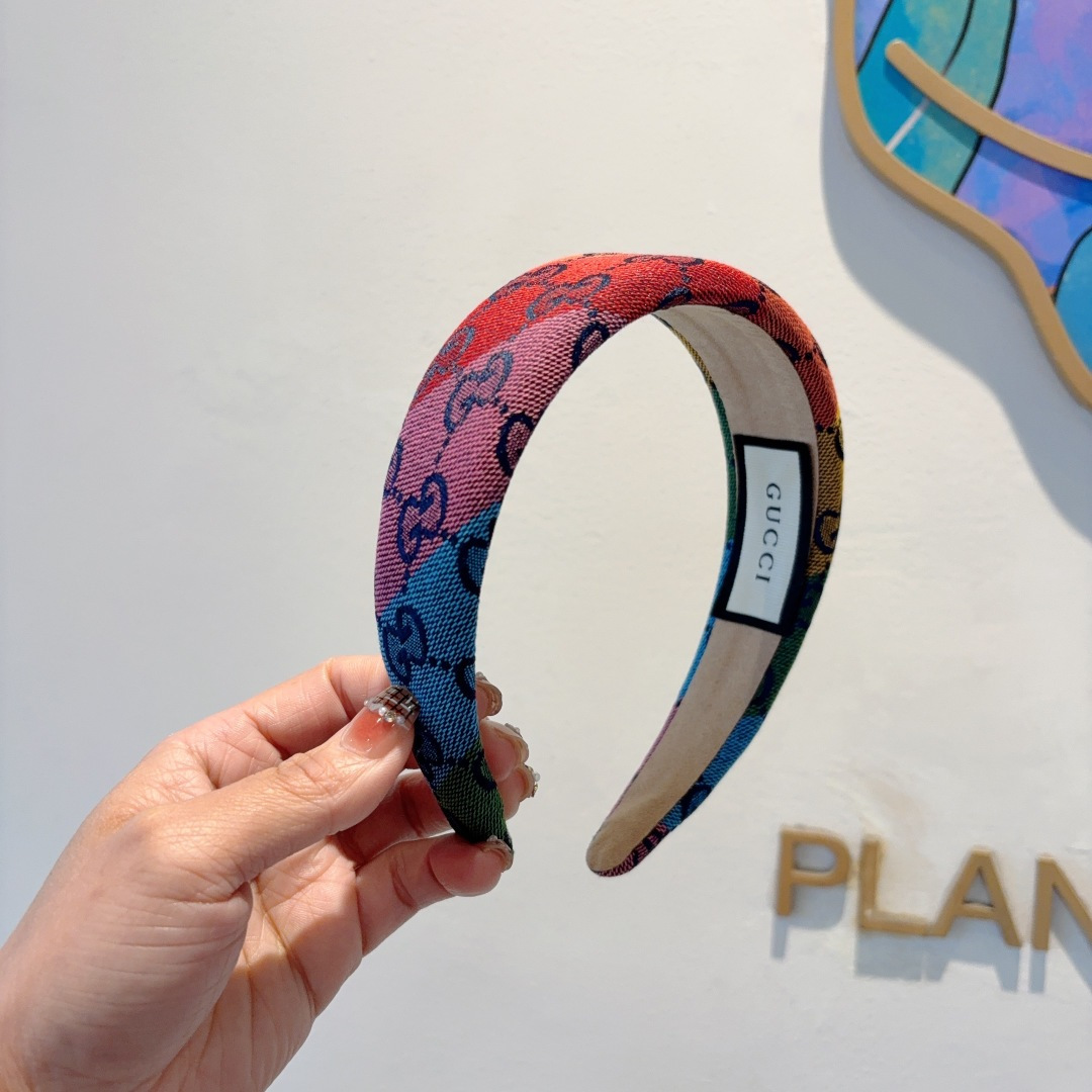 Gucci Red Classic New Spectrum Packaging: Fashionable Must-Have for Goddesses (8 words) - 图片 1