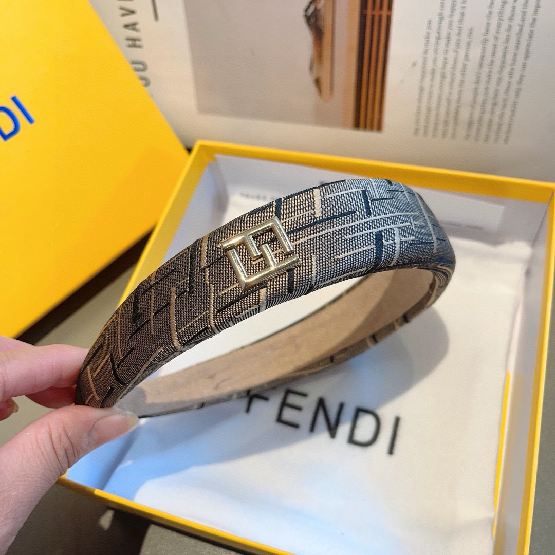Packaging p. 99 FENDI FINDI, FUNDI, FUNDI, FUNDI, FUNDI, FUNDI, FUNDI - 图片 6