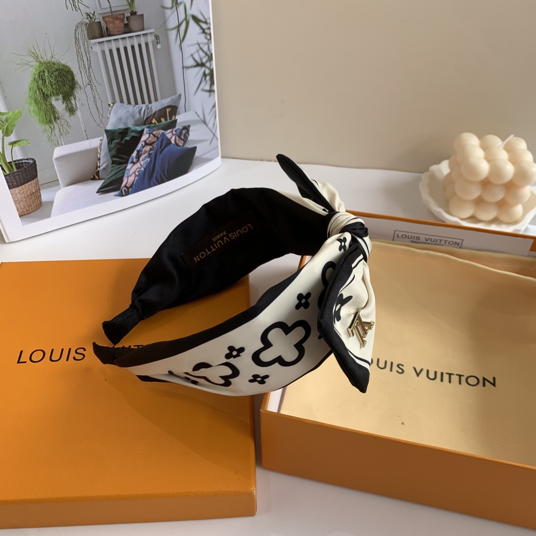 Latest Louis Vuitton Packaging Featuring Wide-Faced Butterflies on Page 99 - 图片 2