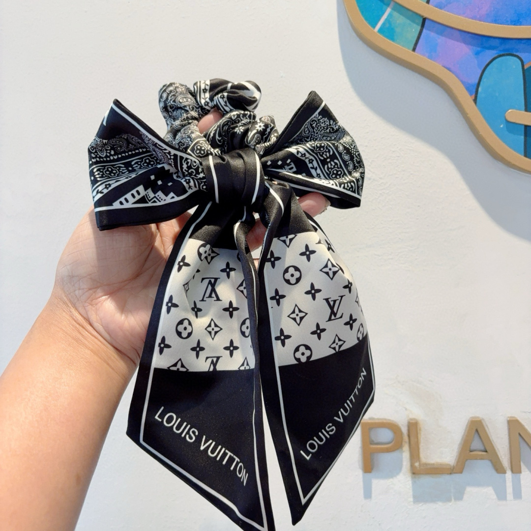 High-end Korean Corsets and Fancy Designs in LV Packaging on p. 99
