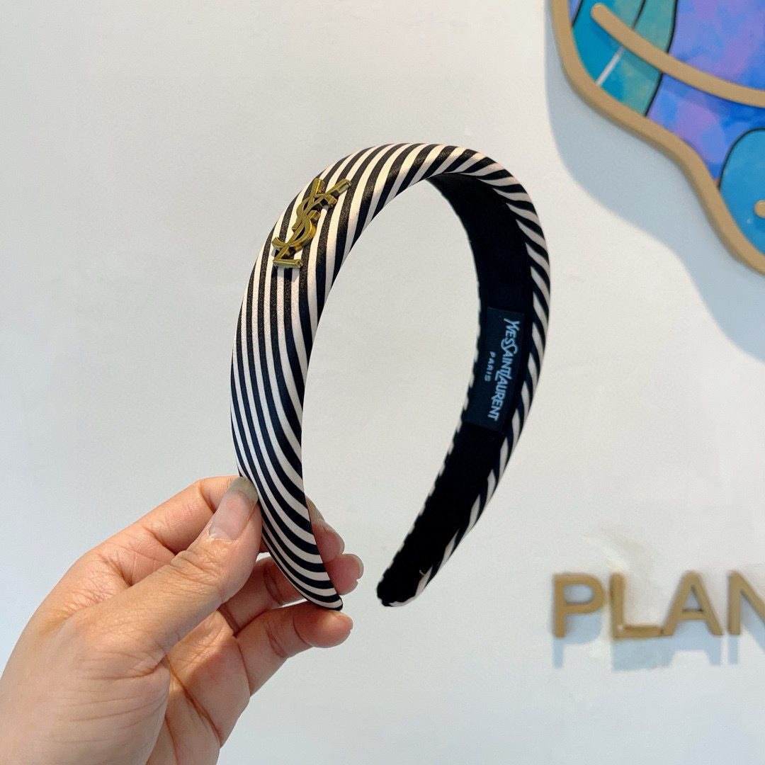 St. Roland’s New Korean Striped Sponge Hair Packaging and Features on Page 99