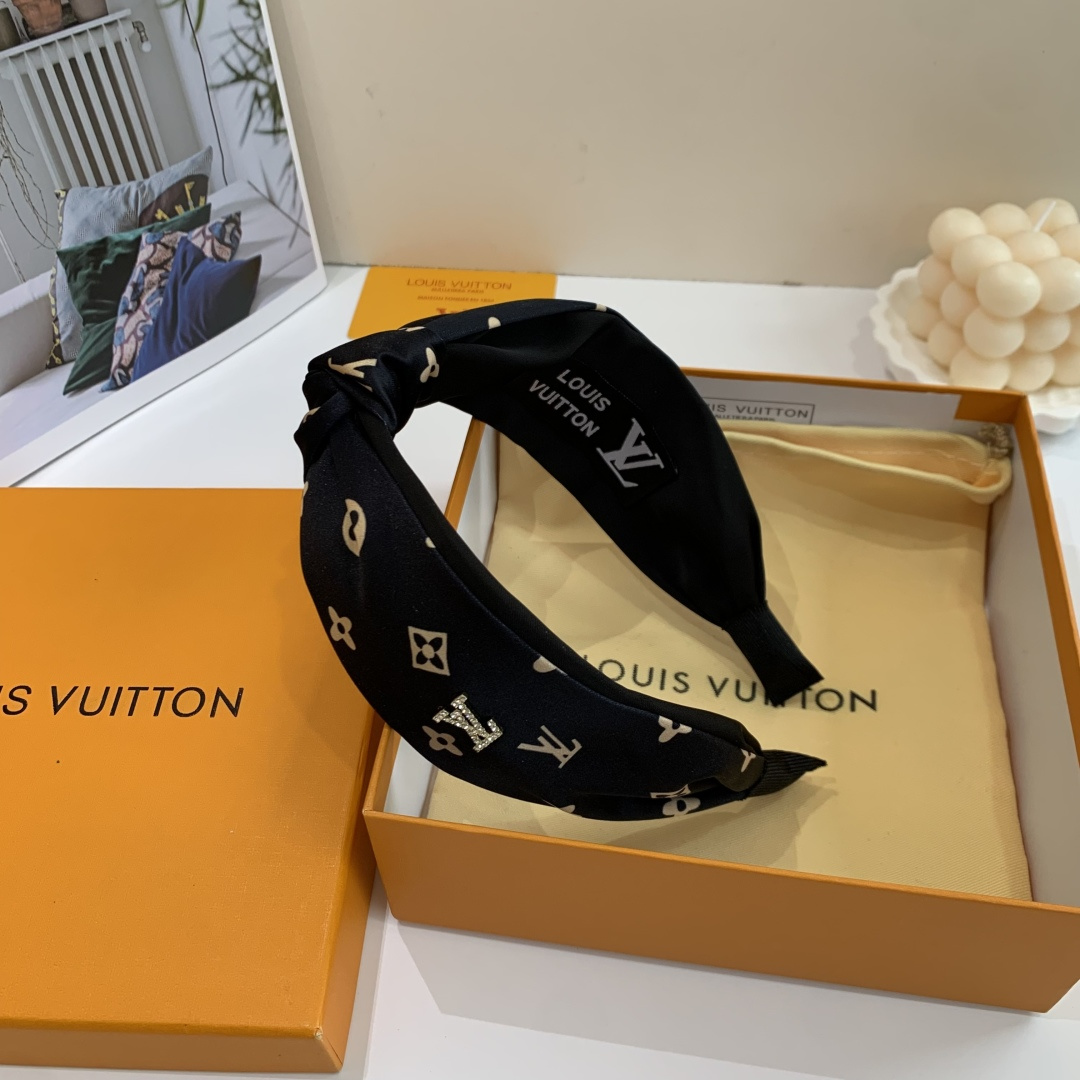 Louis Vuitton Introduces New Wide-Fashion Hair Packaging on Page 99 - 图片 7