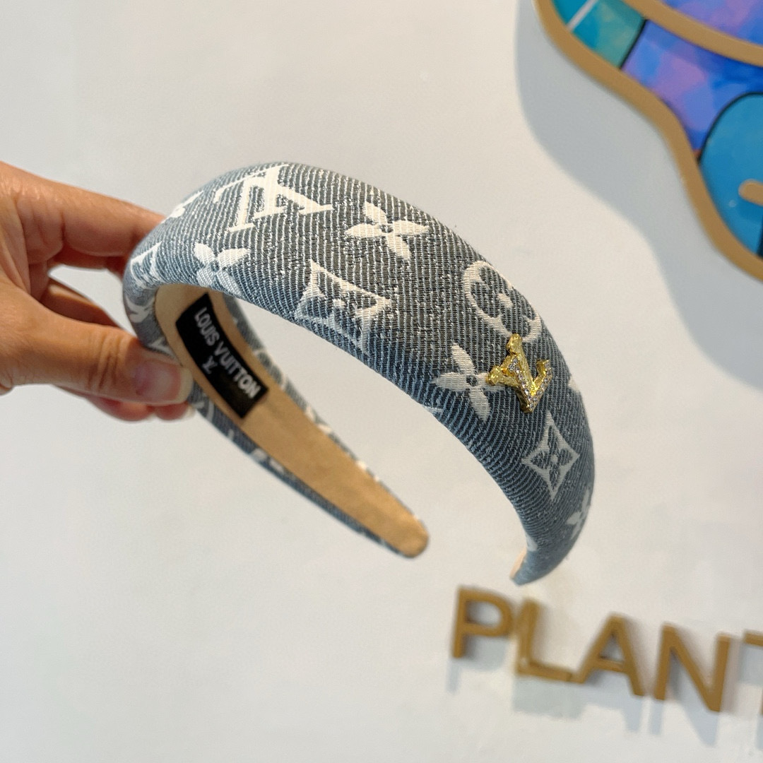 Trend Alert: LV Packaging on Page 99 Sparks Fashion Buzz and Net Red Frenzy - 图片 5