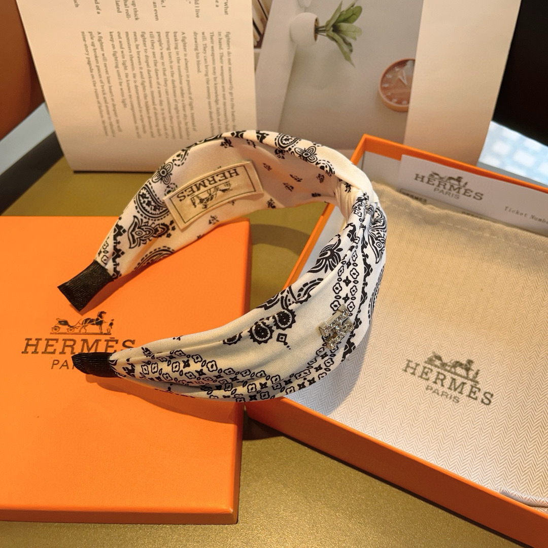 Luxury Packaging Solutions for Silk Products: Hermes’ Cyber-Symphonies and Export Orders. - 图片 8