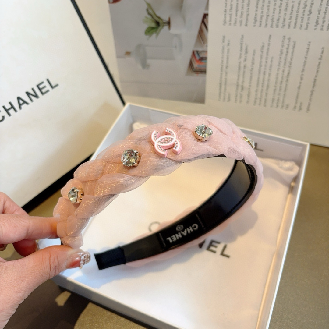 Packaging p. 99 Chanel’s newest fragrance, retrospect, red-hot, high-end material, super-precision, fashion。 - 图片 6