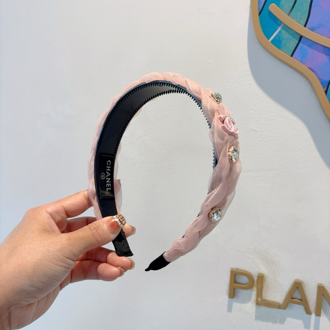 Packaging p. 99 Chanel’s newest fragrance, retrospect, red-hot, high-end material, super-precision, fashion。 - 图片 2