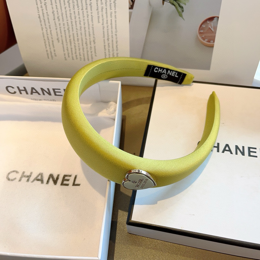 CHANEL Introduces High-End Retro-Net Red Packaging with Multicolor Options - 图片 8
