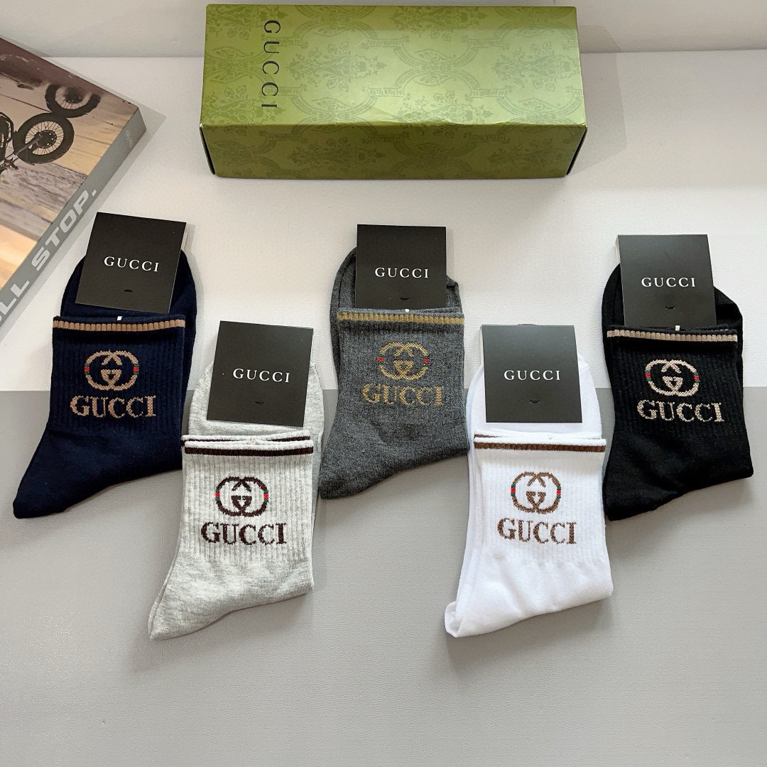 配包装（一盒5双）
GUCCI 古奇男士新款袜子！纯棉面料，经典图案，专柜同步中筒袜子，💛大牌出街，潮人