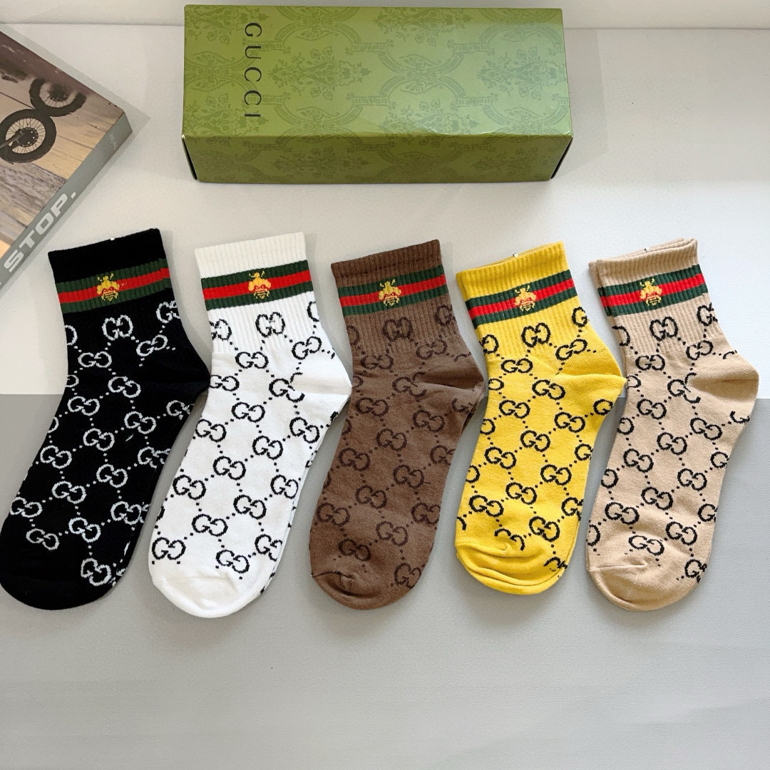 配包装（一盒5双）
GUCCI 古奇2023新款袜子！纯棉面料，火爆图案，专柜同步中短筒袜子，大牌出街，