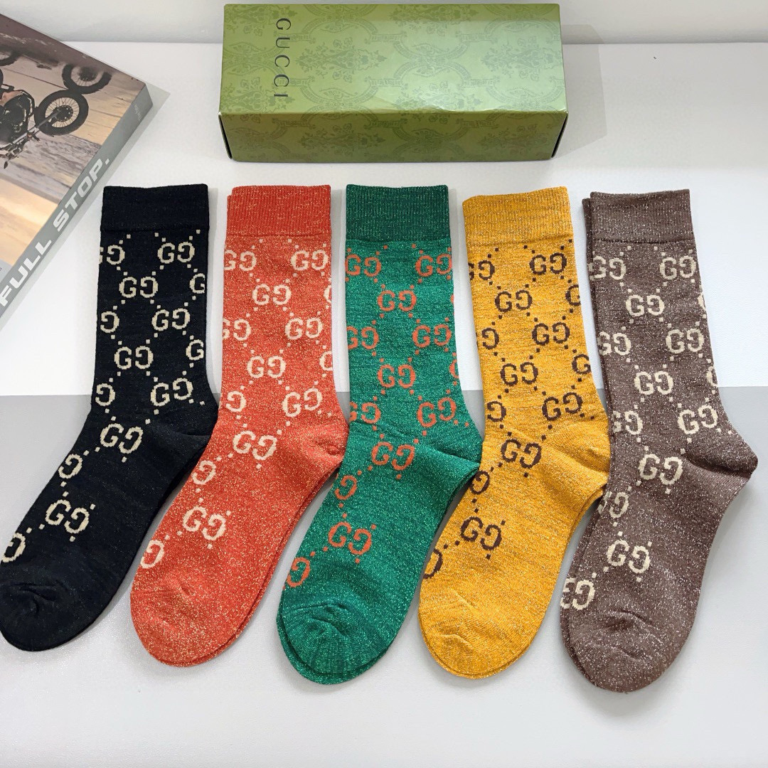 配包装（一盒5双）
 Gucci 古奇 ins超火爆长筒袜，纯棉面料，潮人必备 ，经典双G字母，个性时尚