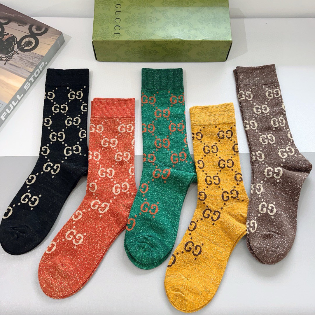配包装（一盒5双）
 Gucci 古奇 ins超火爆长筒袜，纯棉面料，潮人必备 ，经典双G字母，个性时尚