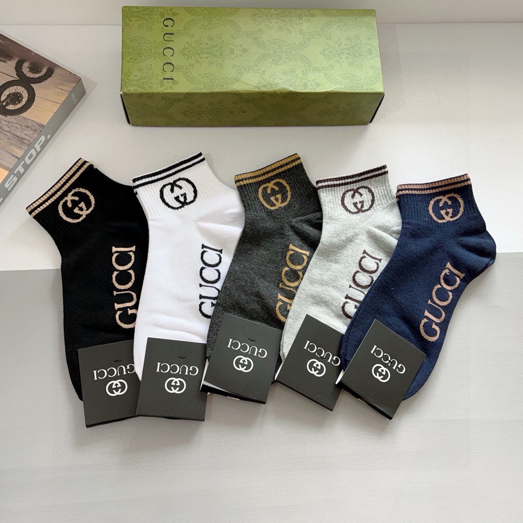 配包装（一盒5双）
 Gucci 古奇 ins超火爆短款袜，纯棉面料，潮人必备 ，Gucci 爆款，经典