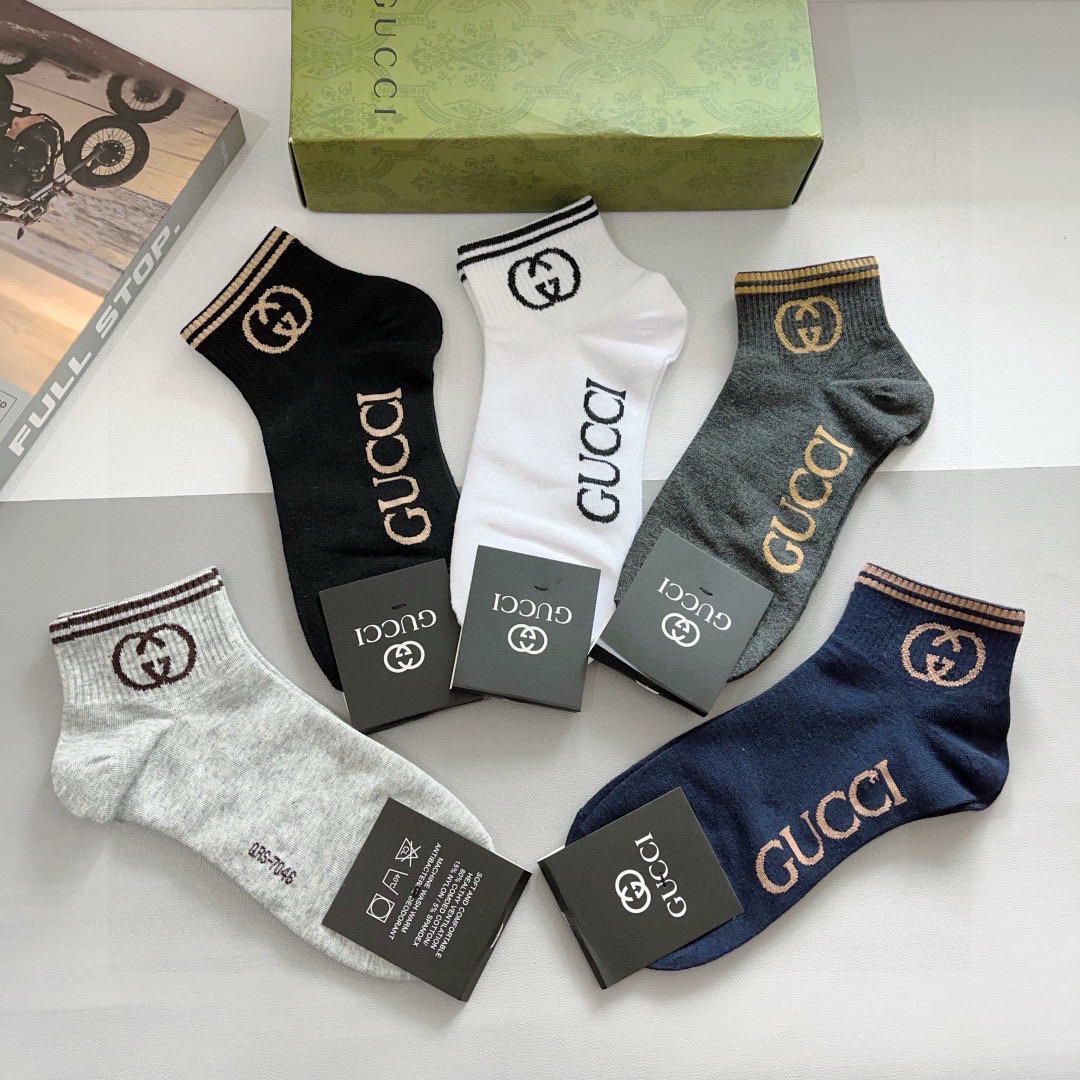 配包装（一盒5双）
 Gucci 古奇 ins超火爆短款袜，纯棉面料，潮人必备 ，Gucci 爆款，经典