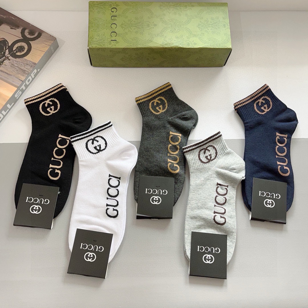 配包装（一盒5双）
 Gucci 古奇 ins超火爆短款袜，纯棉面料，潮人必备 ，Gucci 爆款，经典