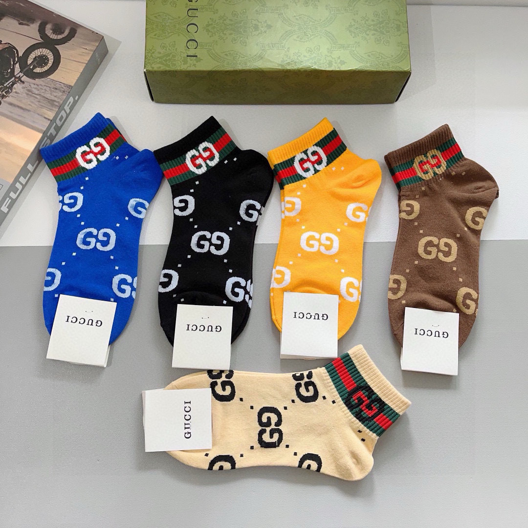 配包装（一盒5双）
GUCCI 古奇2023新款船袜袜子！纯棉面料，火爆图案，专柜同步中短筒袜子，💛大牌