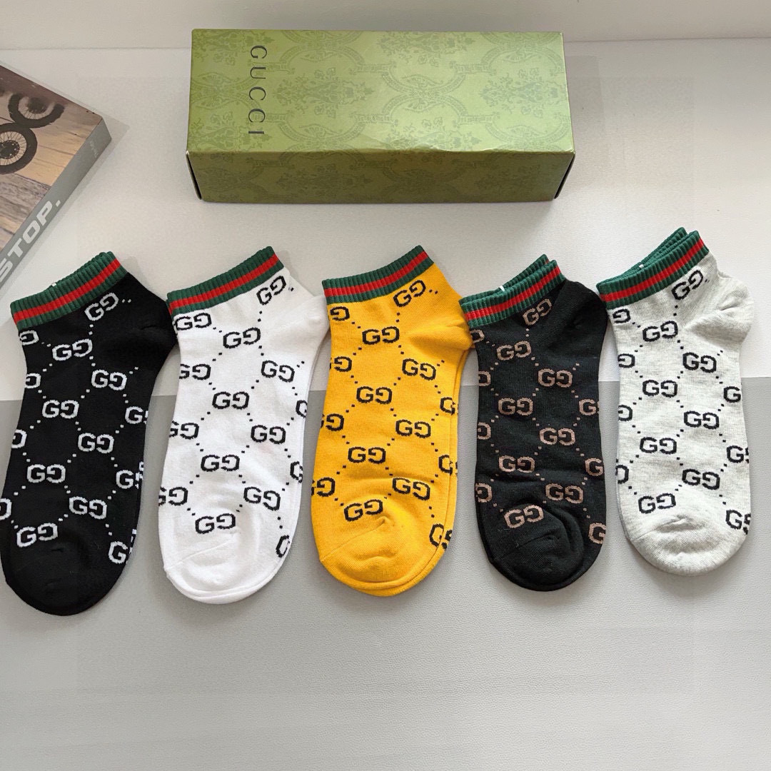 配包装（一盒5双） Gucci 古奇 ins超火爆小单品男女同款袜子，纯棉面料，潮人必备 ，Gucci 