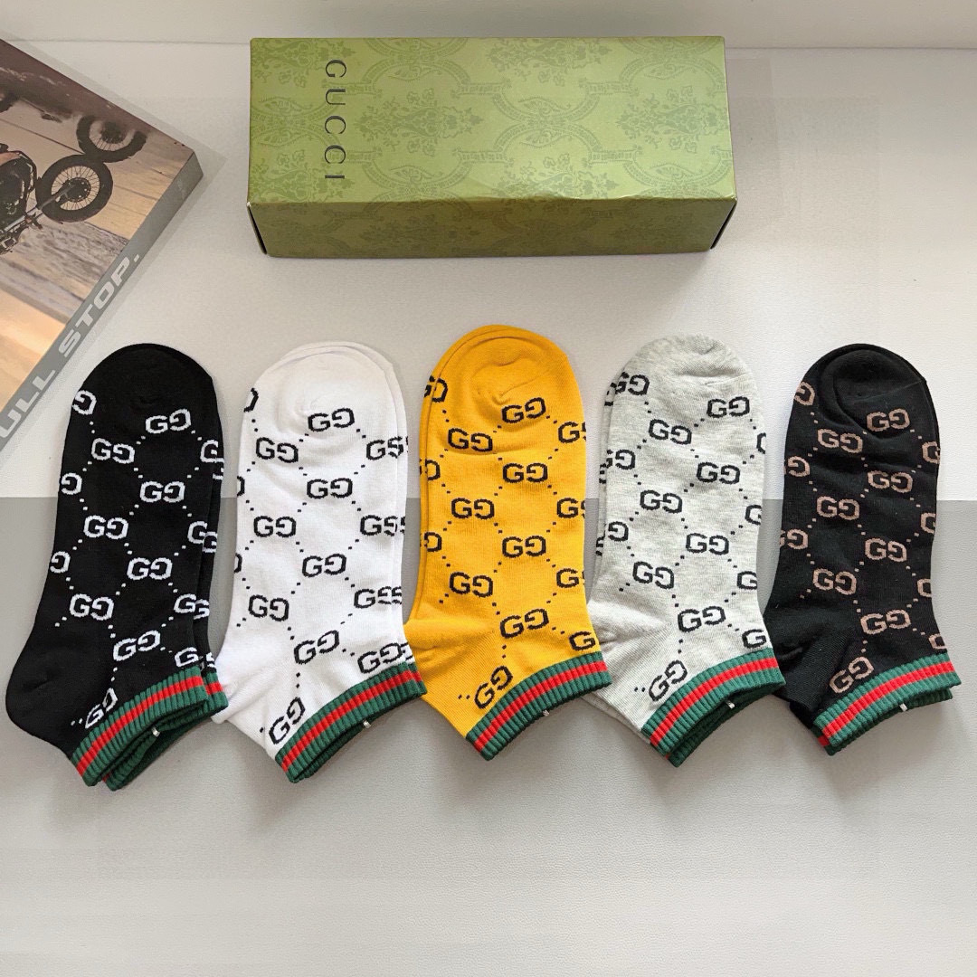 配包装（一盒5双） Gucci 古奇 ins超火爆小单品男女同款袜子，纯棉面料，潮人必备 ，Gucci 