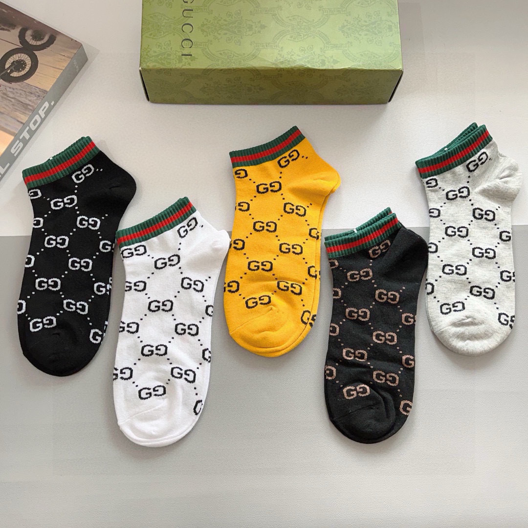 配包装（一盒5双） Gucci 古奇 ins超火爆小单品男女同款袜子，纯棉面料，潮人必备 ，Gucci 