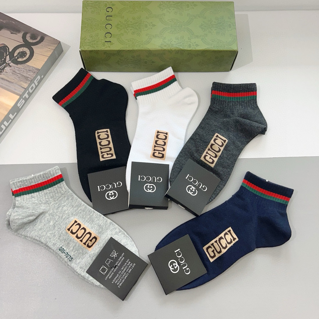 配包装（一盒5双） Gucci 古奇 ins超火爆小单品男款袜子，纯棉面料，潮人必备 ，经典双G字母，个
