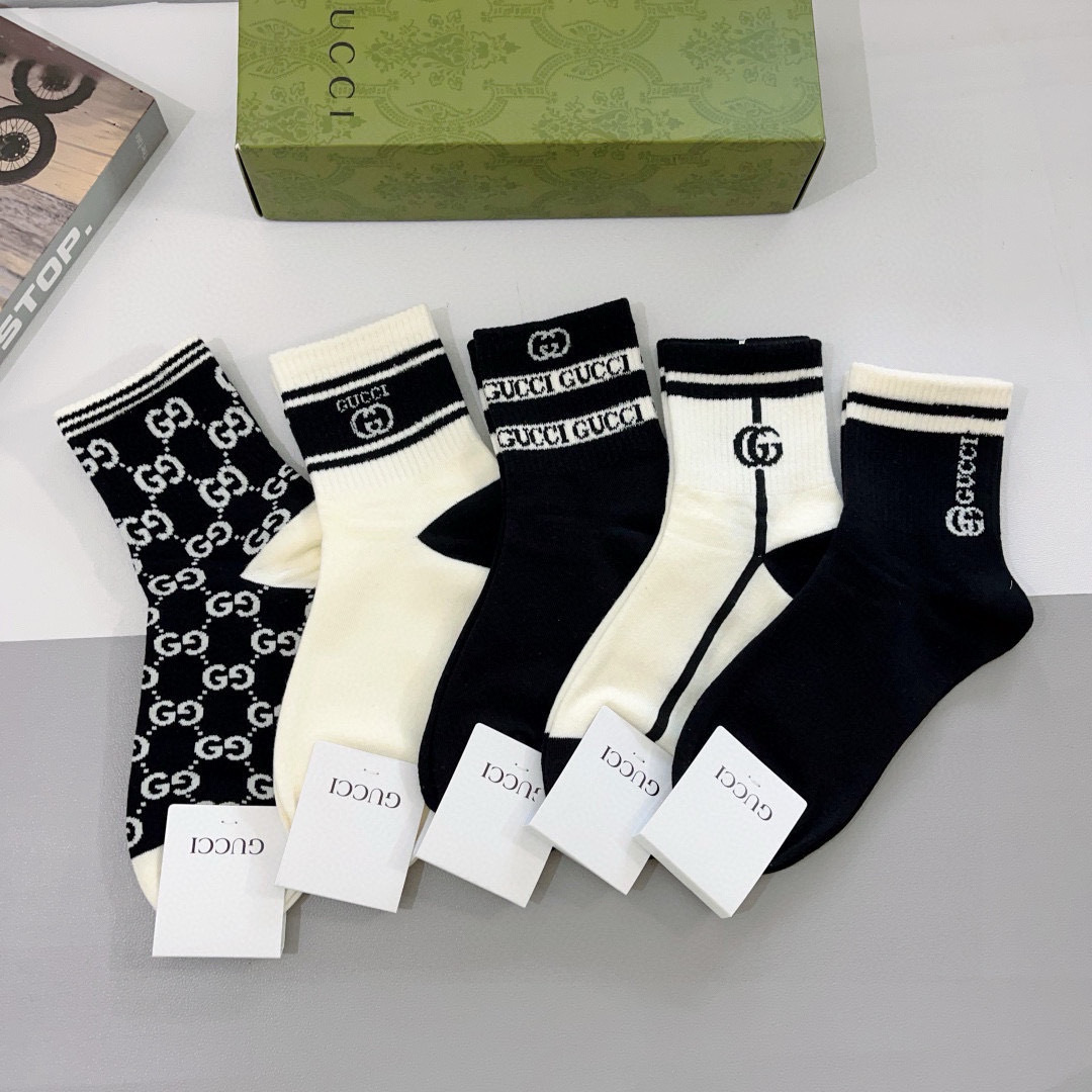 配包装（一盒5双） Gucci 古奇 ins超火爆小单品男女同款袜子，纯棉面料，潮人必备 ，Gucci 