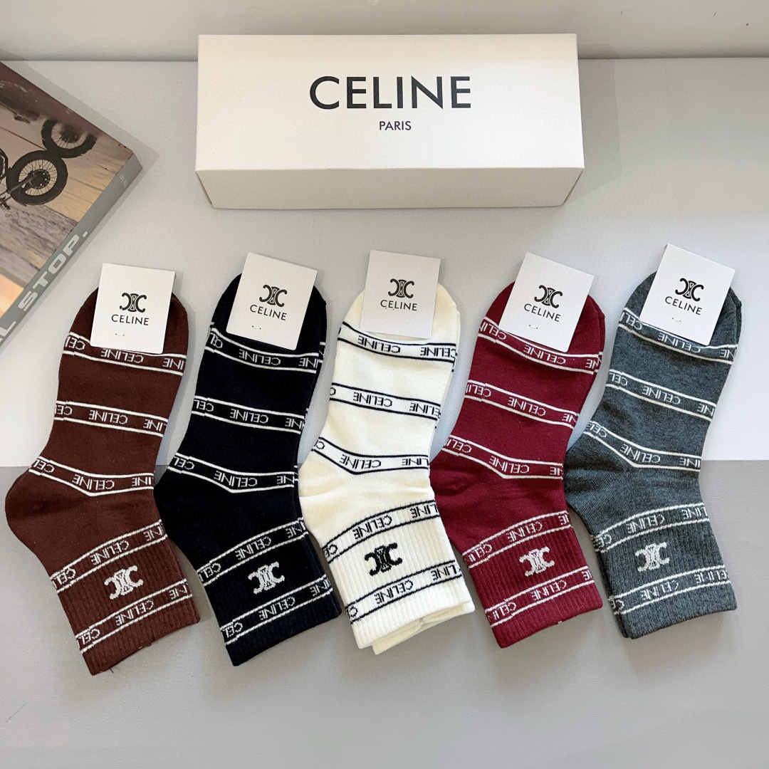 配包装（一盒5双）
CELINE  赛琳 新款中筒袜、纯棉面料，专柜同 步中筒袜子，💛大牌出街，潮人必备