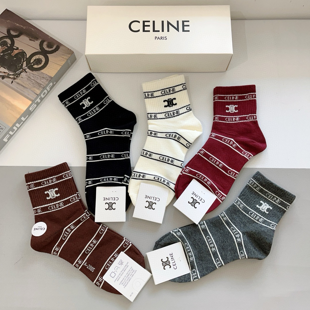 配包装（一盒5双）
CELINE  赛琳 新款中筒袜、纯棉面料，专柜同 步中筒袜子，💛大牌出街，潮人必备