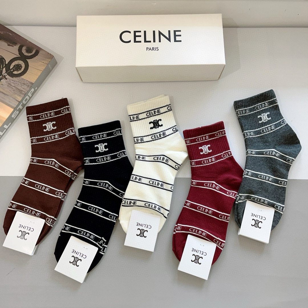 配包装（一盒5双）
CELINE  赛琳 新款中筒袜、纯棉面料，专柜同 步中筒袜子，💛大牌出街，潮人必备