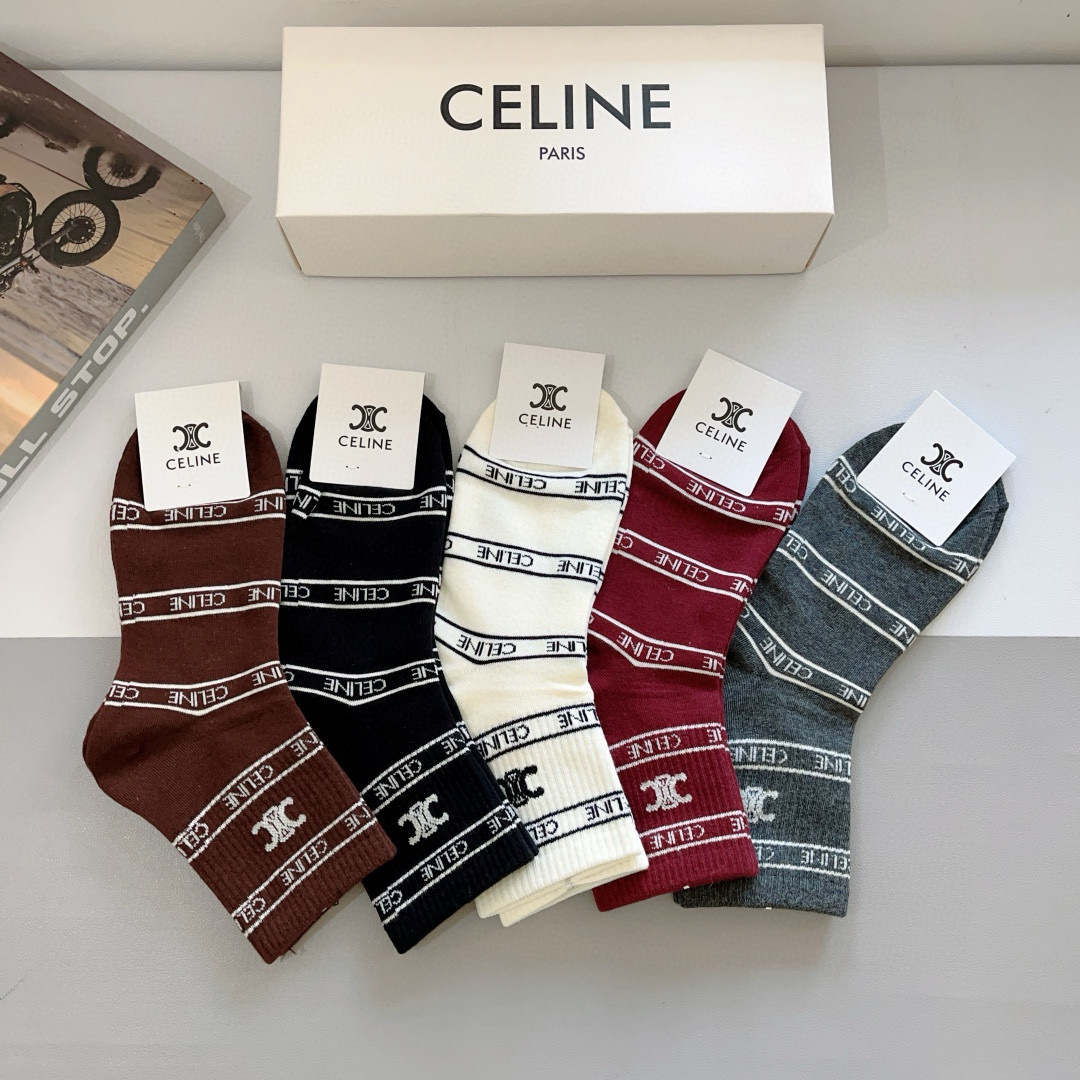 配包装（一盒5双）
CELINE  赛琳 新款中筒袜、纯棉面料，专柜同 步中筒袜子，💛大牌出街，潮人必备