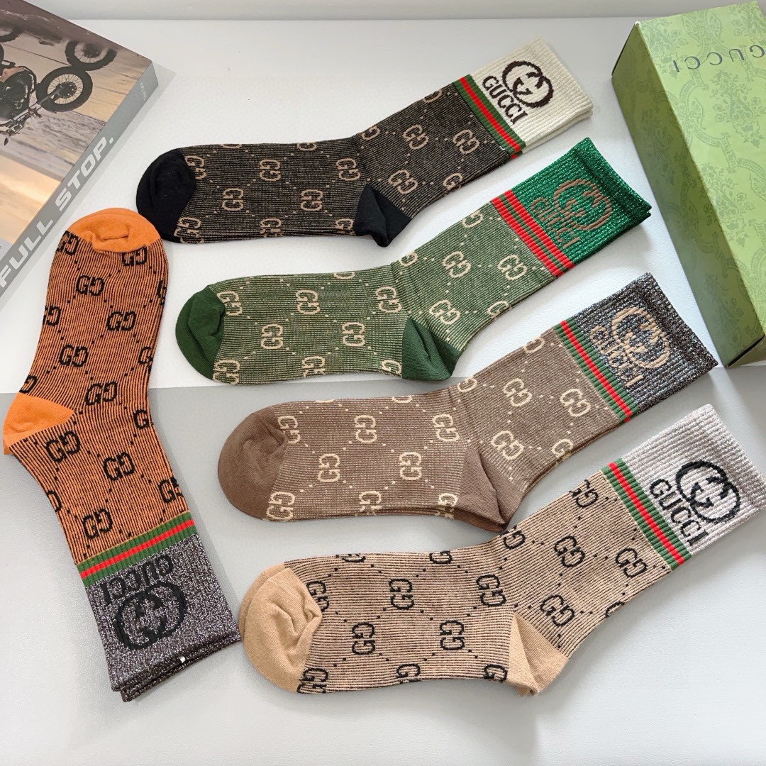 配包装（一盒5双）
GUCCI 古奇 新款小腿袜子！双针双路面料，火爆G图案，专柜同步中长筒袜子，💛大牌