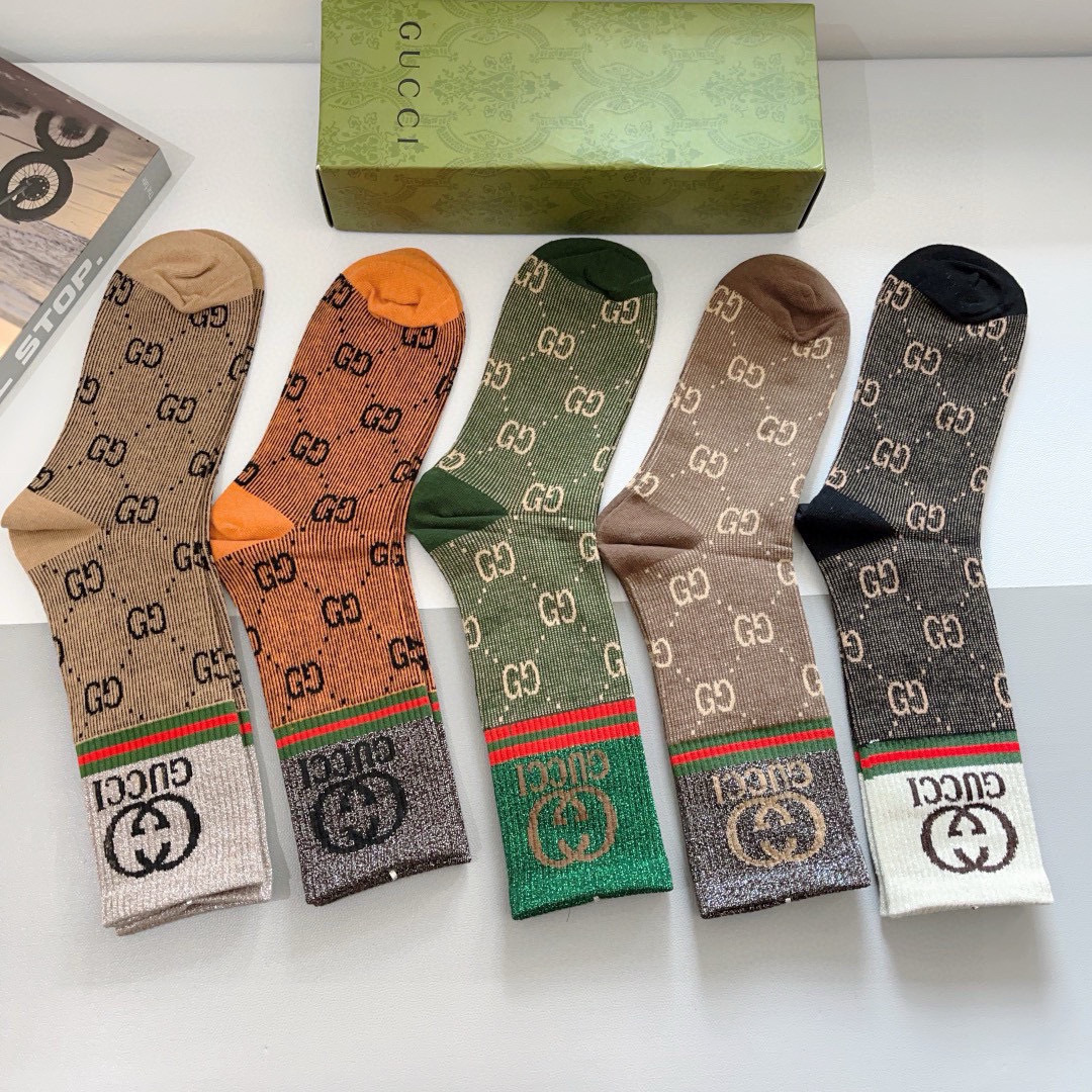 配包装（一盒5双）
GUCCI 古奇 新款小腿袜子！双针双路面料，火爆G图案，专柜同步中长筒袜子，💛大牌
